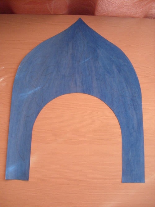 קוקושניק רוסי של קרטון