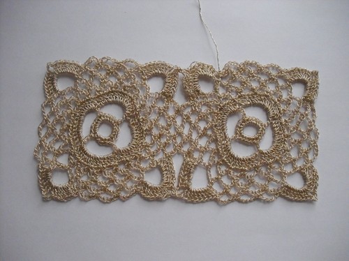 Openwork bolero עבור הסרוגה הקיץ