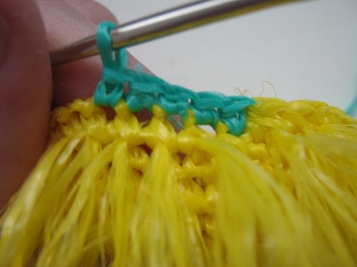 איך לקשור את הסרוגה loofah?