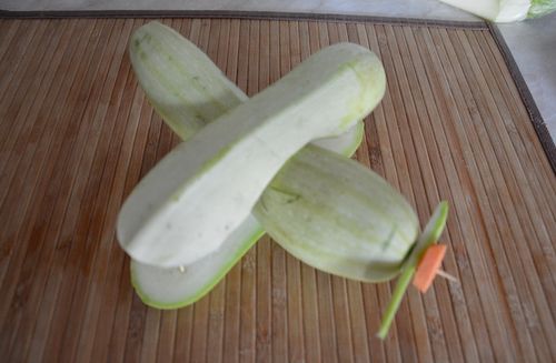 מלאכת יד מירקות בידיים