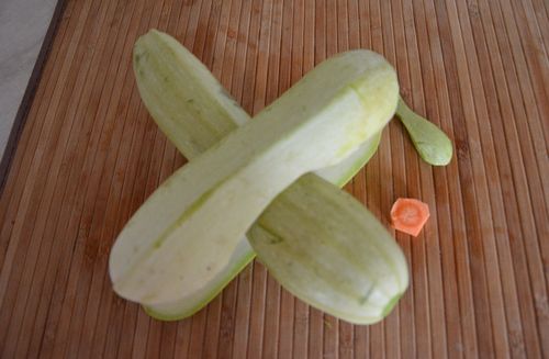 מלאכת יד מירקות בידיים