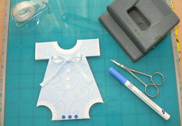 Scrapbooking למתחילים: תמונות צעד אחר צעד, סרטון