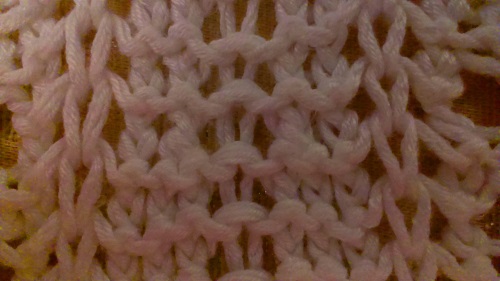 חולצת קיץ Openwork "רומנטיקה של קיץ" עם מחטים לסרוג