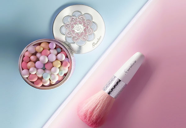 יוקרה שיין: אוסף דקורטיבי Guerlain מטאוריטים שמח זוהר 2017