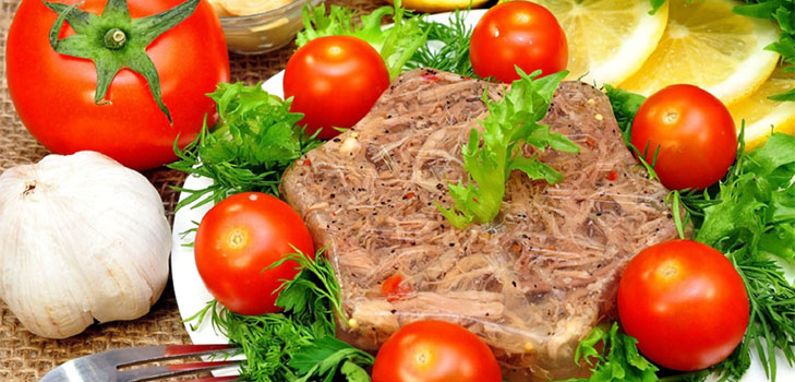 מתכונים של הצטננות עם תמונות שצולמו צעד אחר צעד - מ חזיר, שוק, בשר, רגלי עוף, עם ג 'לטין