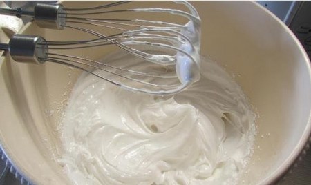 איך להכין קרם Cappeycakes: מתכון חמאה, שוקולד חלבון וקרם