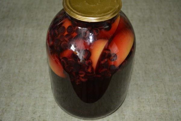 קומפוט מאוכברי chookberry