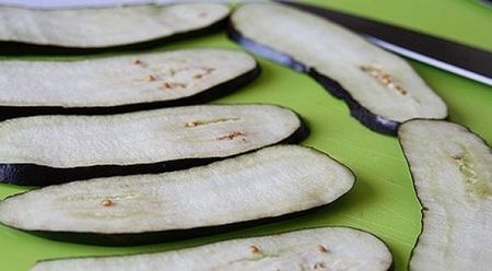 Teschin הלשון חצילים