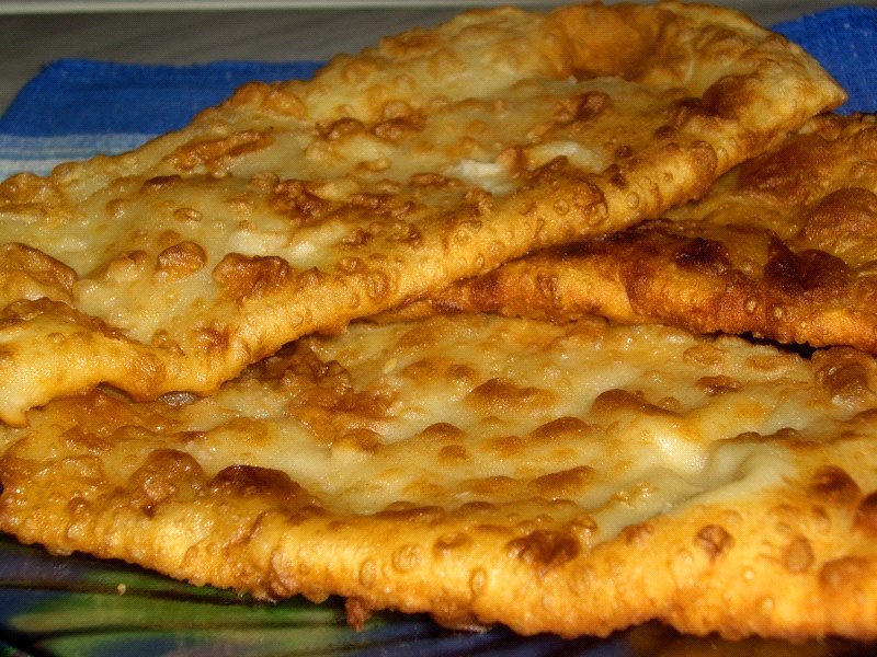 הרבה chebureks