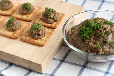 שולחן חגיגי