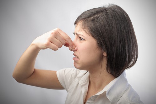 אנחנו מסלקים את הריח מהפה בעצמנו